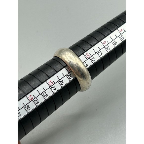 Solid Sterling Silver Band Ring Plain No Design Domed Size 11 Minimalist Ring - Picture 8 of 8